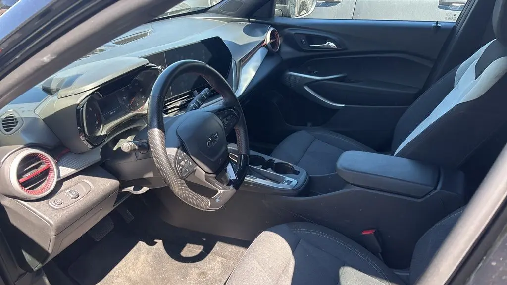 2024 Chevrolet Trax RS
