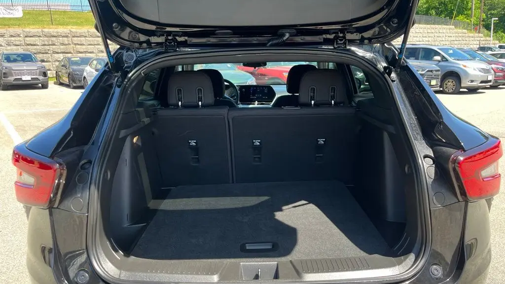 2024 Chevrolet Trax RS