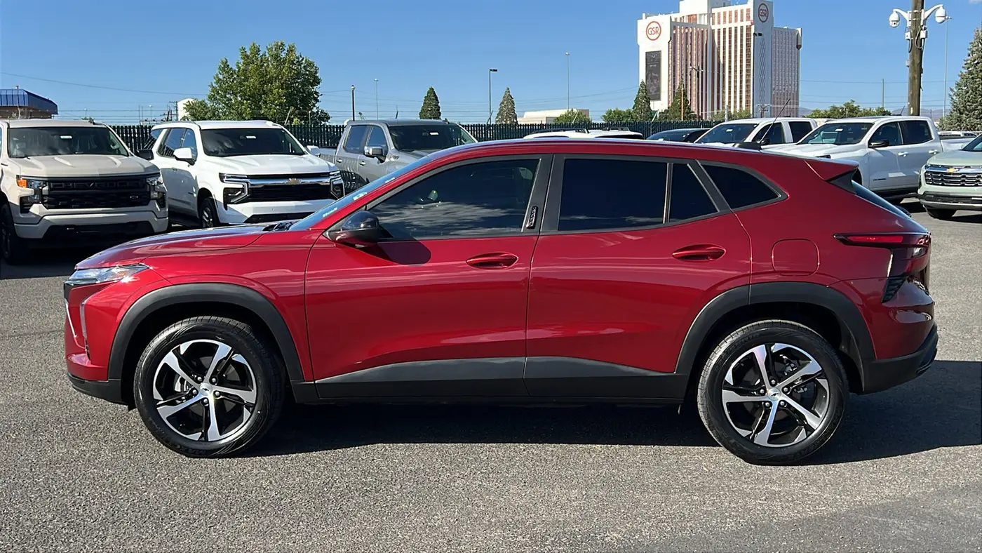 2024 Chevrolet Trax RS