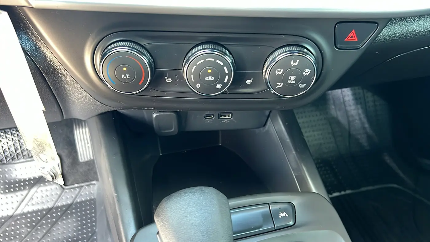 2024 Chevrolet Trax RS