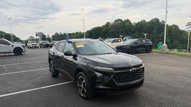 2024 Chevrolet Trax RS