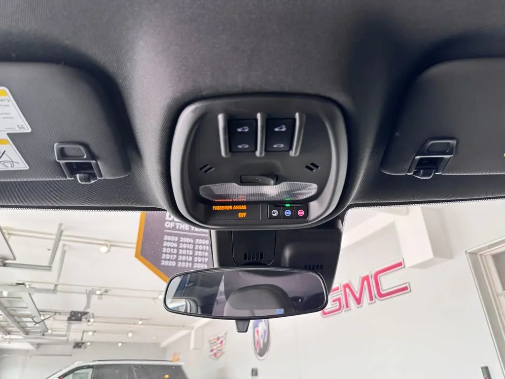 2025 Chevrolet Trax - $21,987