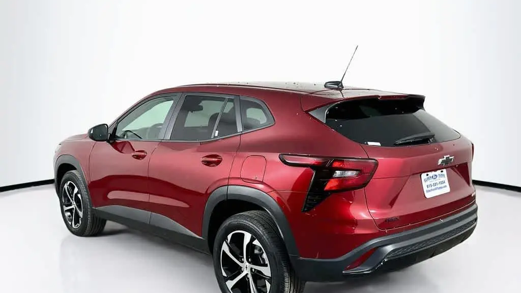 2025 Chevrolet Trax RS