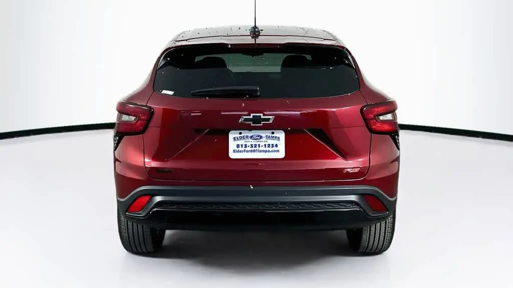 2025 Chevrolet Trax RS