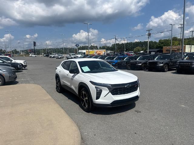 2025 Chevrolet Trax - $24,500
