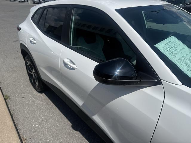 2025 Chevrolet Trax - $24,500