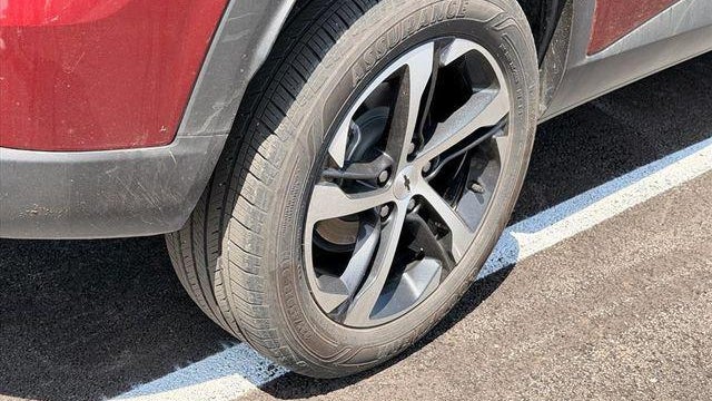2025 Chevrolet Trax RS