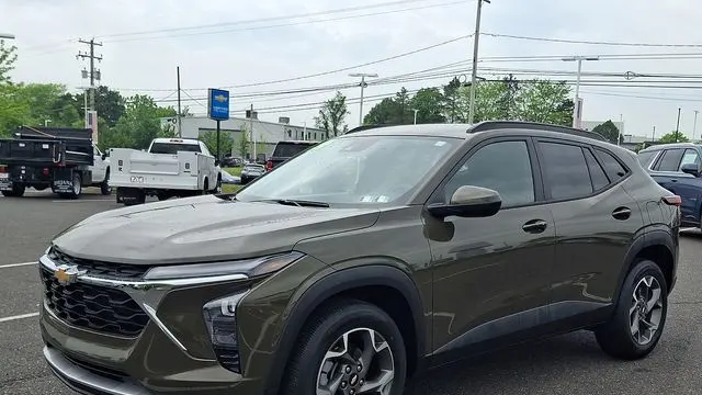 2024 Chevrolet Trax LT