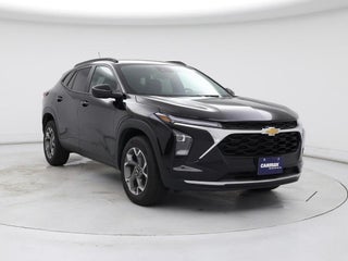 2024 Chevrolet Trax with Mosaic Black Metallic Exterior