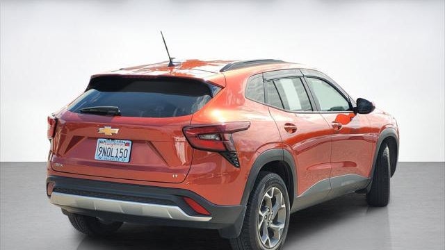 2024 Chevrolet Trax LT