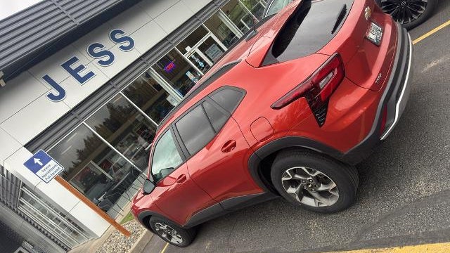 2024 Chevrolet Trax LT