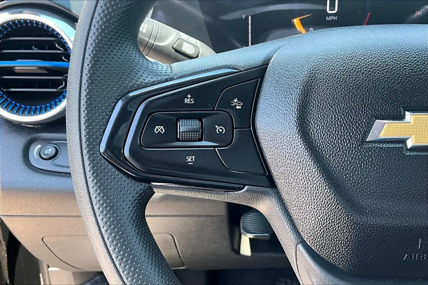 2025 Chevrolet Trax - $19,238