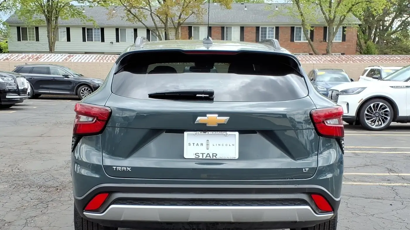 2025 Chevrolet Trax LT