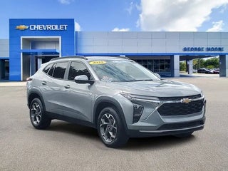 2025 Chevrolet Trax with Sterling Gray Metallic Exterior