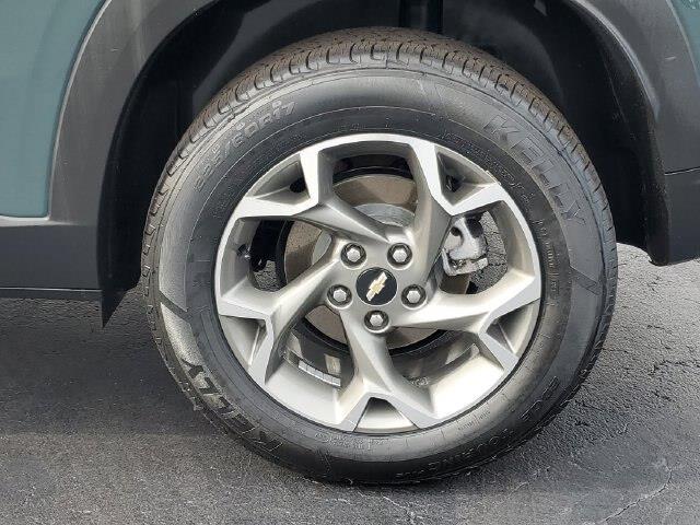 2025 Chevrolet Trax - $19,900