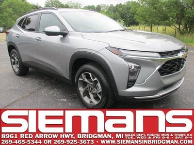 Photo of a 2025 Chevrolet Trax LT 4DR Crossover for sale