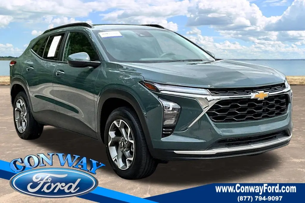 2025 Chevrolet Trax - $20,300