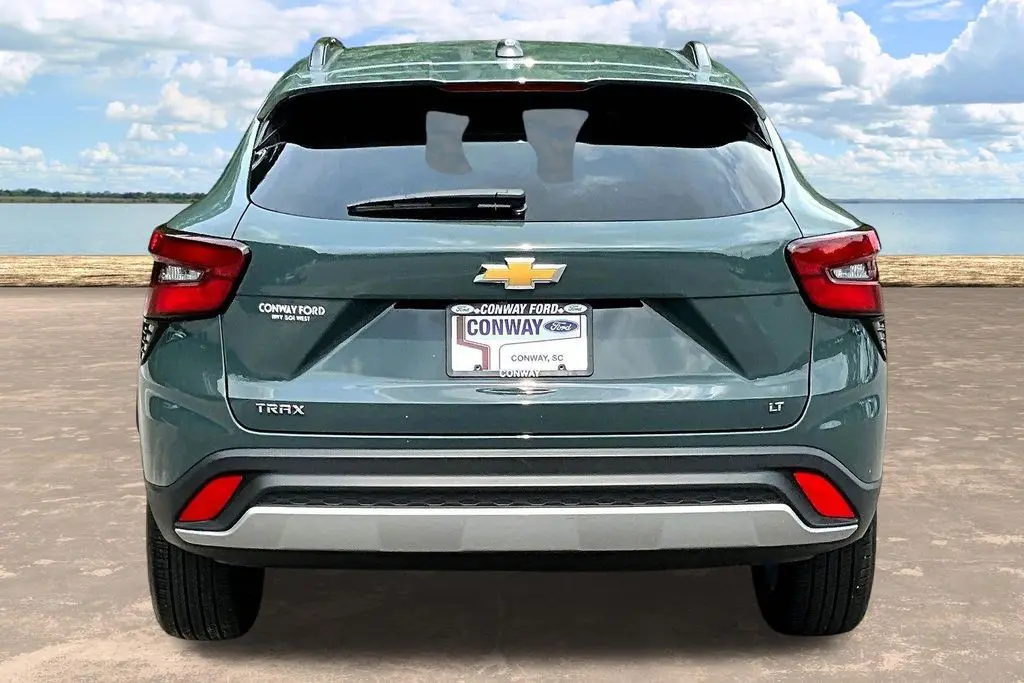 2025 Chevrolet Trax - $20,300