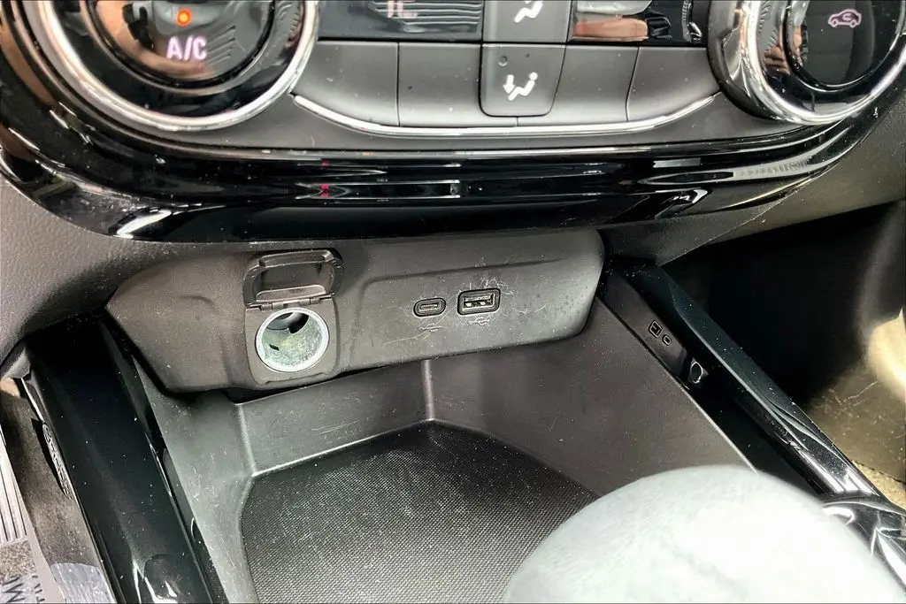 2025 Chevrolet Trax - $20,300