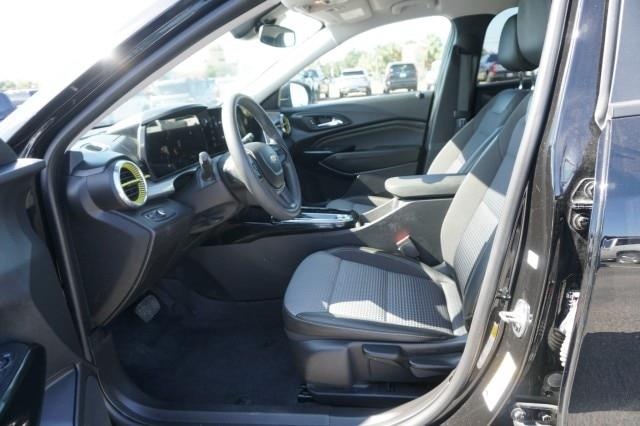2025 Chevrolet Trax - $21,105