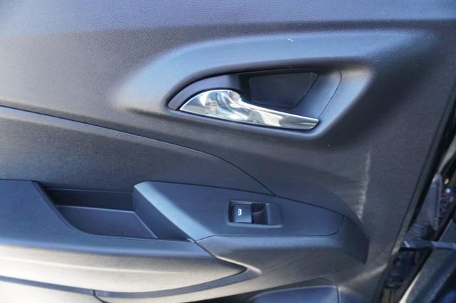 2025 Chevrolet Trax - $21,105