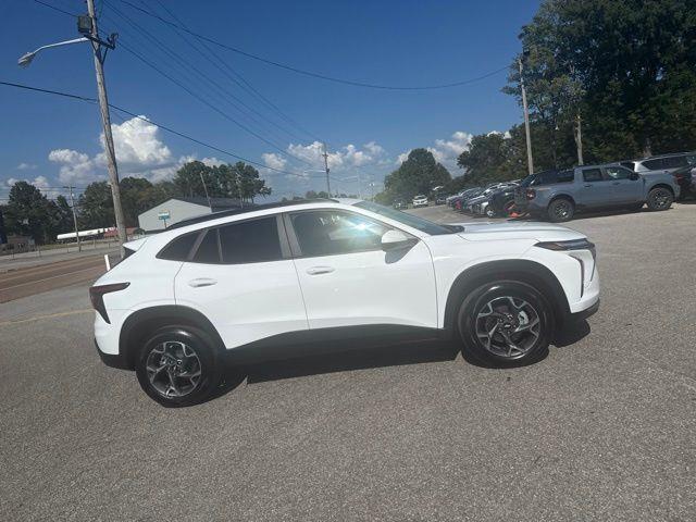 2025 Chevrolet Trax - $21,899