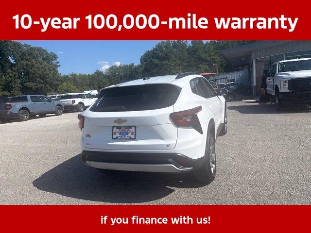 2025 Chevrolet Trax - $21,899