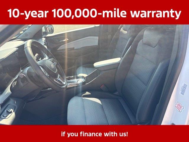 2025 Chevrolet Trax - $21,899