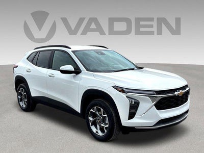 Photo of a 2025 Chevrolet Trax LT 4DR Crossover for sale