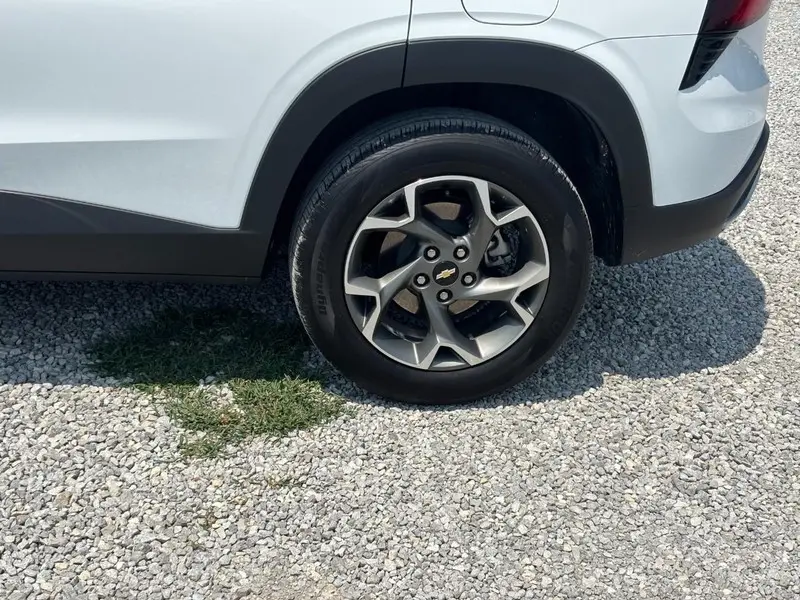 2025 Chevrolet Trax - $21,500