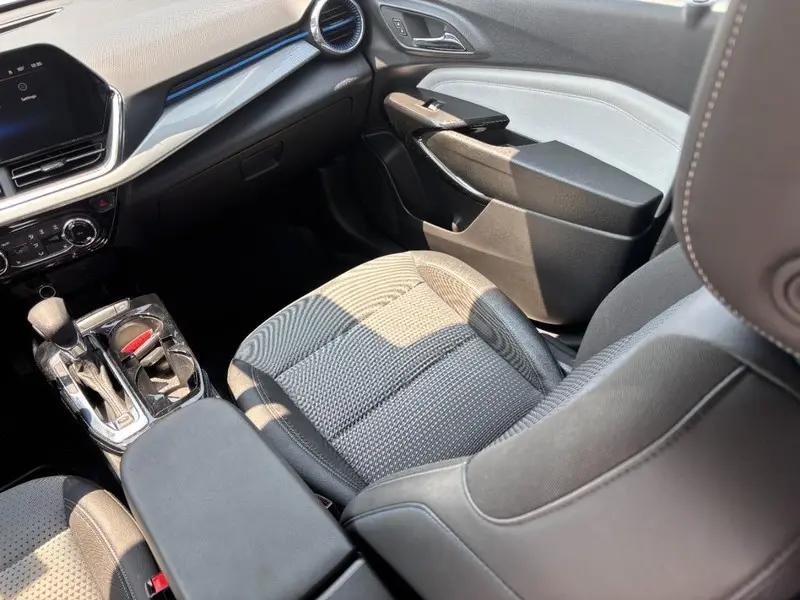 2025 Chevrolet Trax - $21,500