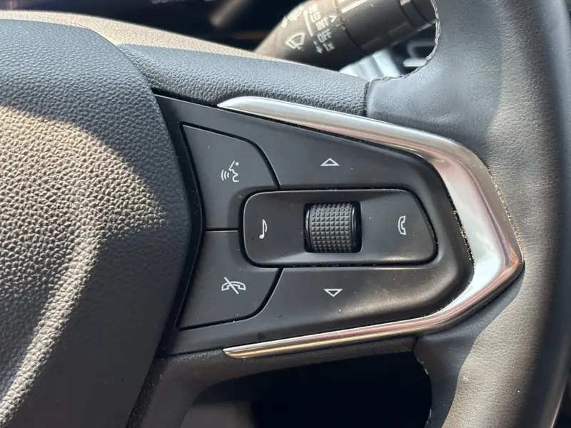 2025 Chevrolet Trax - $21,500