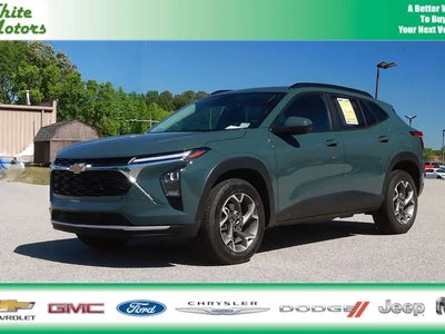 Photo of a 2025 Chevrolet Trax LT 4DR Crossover for sale