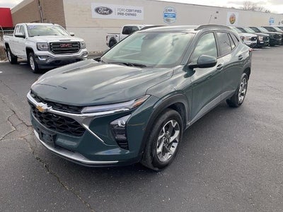 Photo of a 2025 Chevrolet Trax LT 4DR Crossover for sale