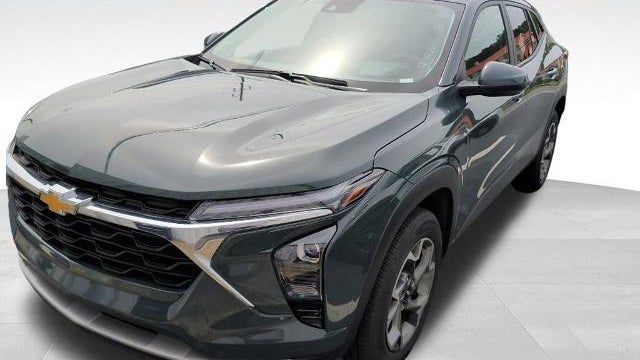 Preowned 2025 Chevrolet Trax LT for Sale