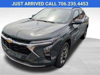Photo of a 2025 Chevrolet Trax LT 4DR Crossover for sale