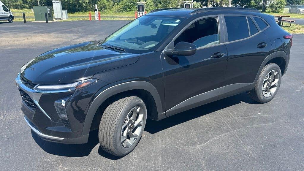Preowned 2025 Chevrolet Trax LT for Sale