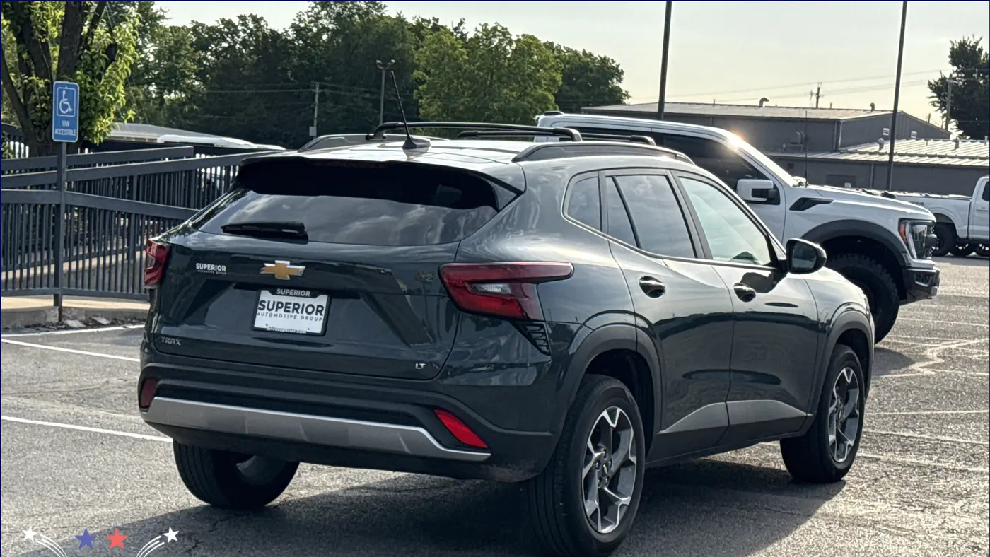 2025 Chevrolet Trax LT