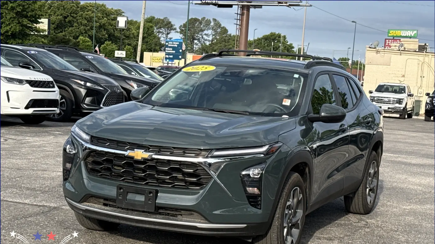 2025 Chevrolet Trax LT