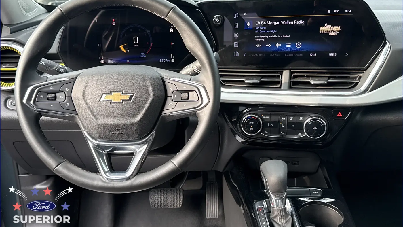 2025 Chevrolet Trax LT
