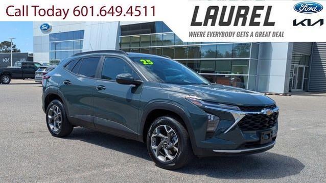 Preowned 2025 Chevrolet Trax LT for Sale