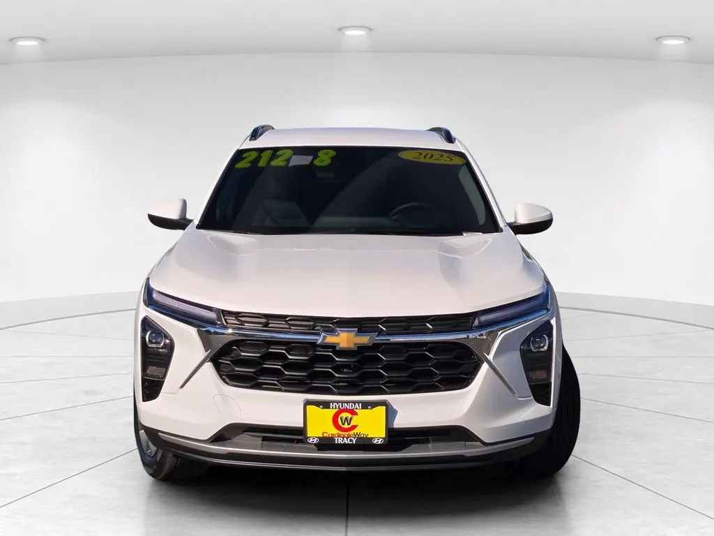 2025 Chevrolet Trax - $18,404