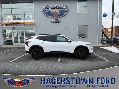 Photo of a 2025 Chevrolet Trax LT 4DR Crossover for sale