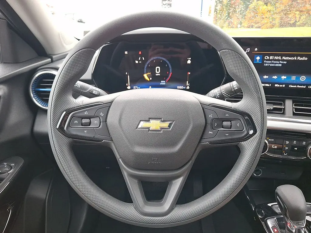 2025 Chevrolet Trax - $22,995