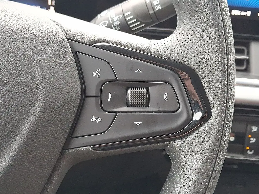 2025 Chevrolet Trax - $22,995