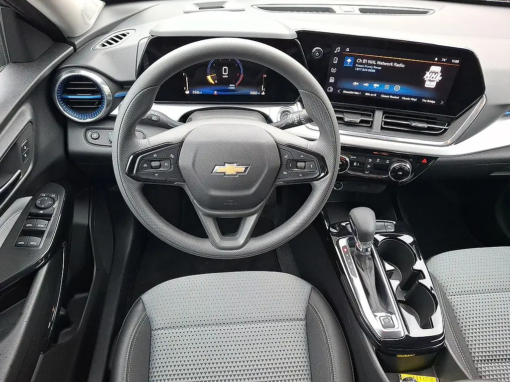 2025 Chevrolet Trax - $22,995