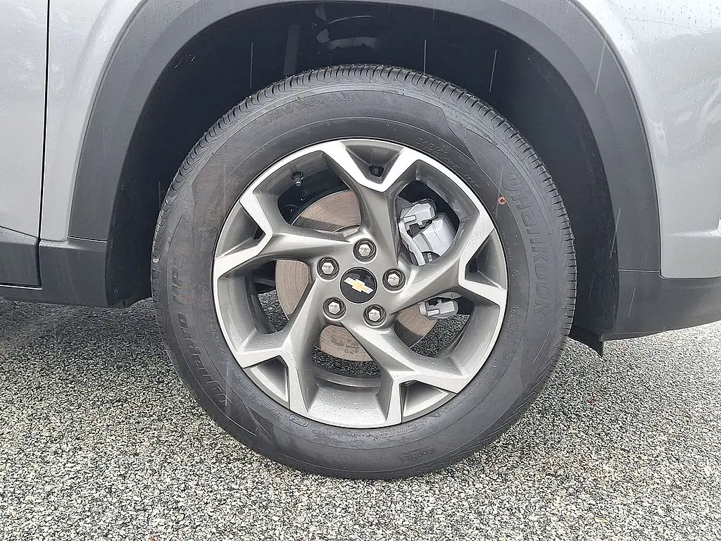 2025 Chevrolet Trax - $22,995