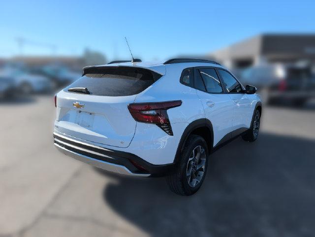 2025 Chevrolet Trax - $22,780