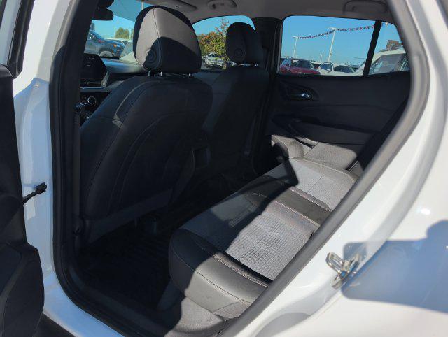 2025 Chevrolet Trax - $22,780