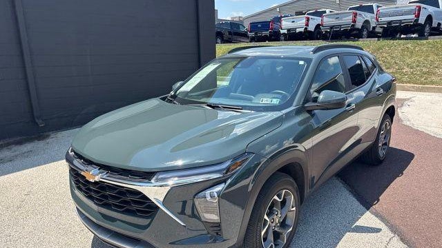 2025 Chevrolet Trax LT